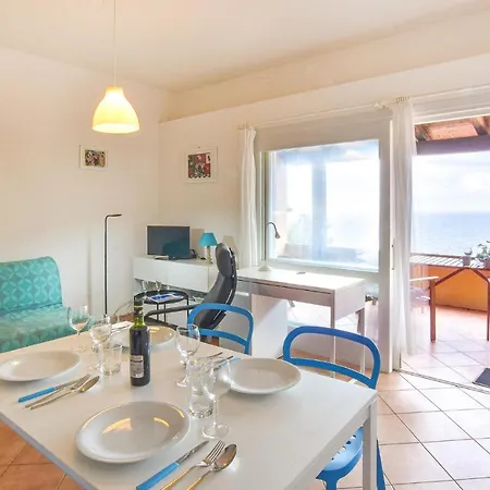 Holiday home Amazing In With Kitchen *